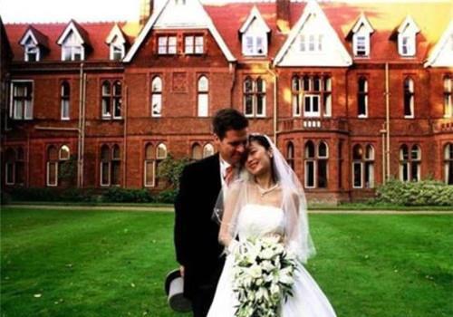 网曝黑料网 网站界面通常采用简约设计