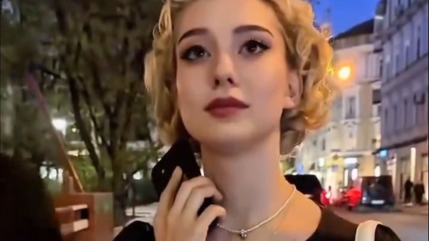 小 幼 幼 +交 lolita 我很乐意为您提供帮助