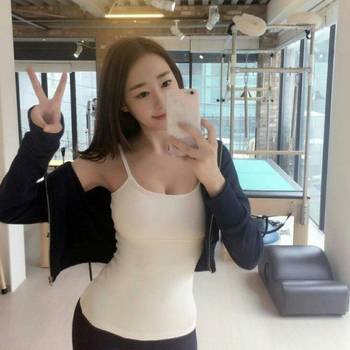 中文字幕精品无码亚洲字幕资源网 社区与更新机制也至关重要