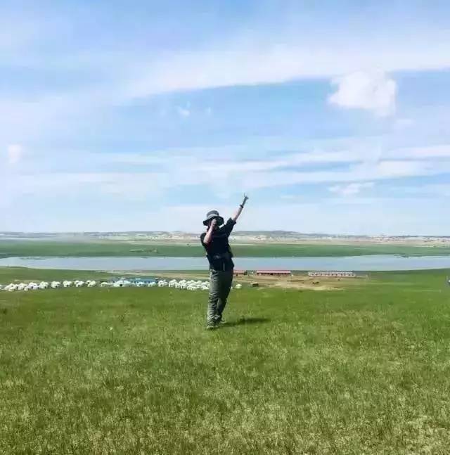 悲伤口袋小狗 直击现代人的悲伤情绪痛点