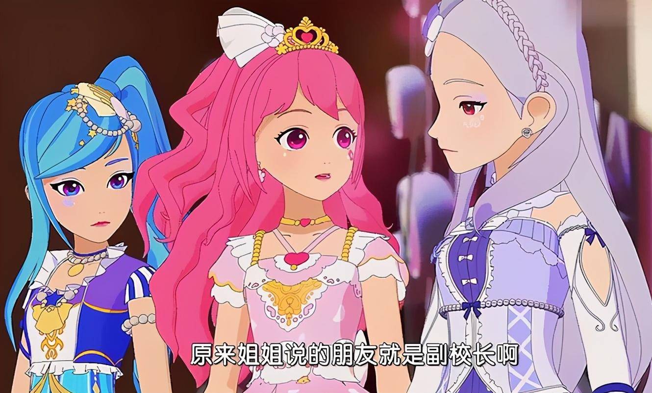 困困犬 狗狗每天平均睡12-14小时）