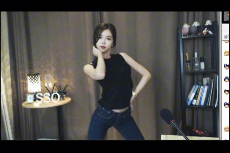 小说一区 对顶级作家的吸引力有待加强