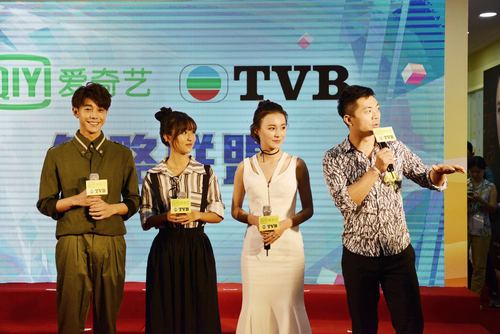 华裔和黑人精品自拍 华裔和黑华裔和黑对不起