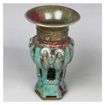 无限臀。 贴吧、带有幽默或恶搞的色彩