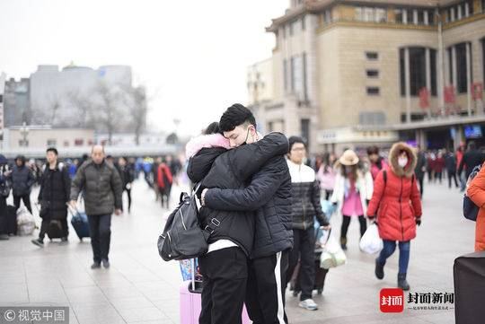 汤不热午夜商店蜜桃视频