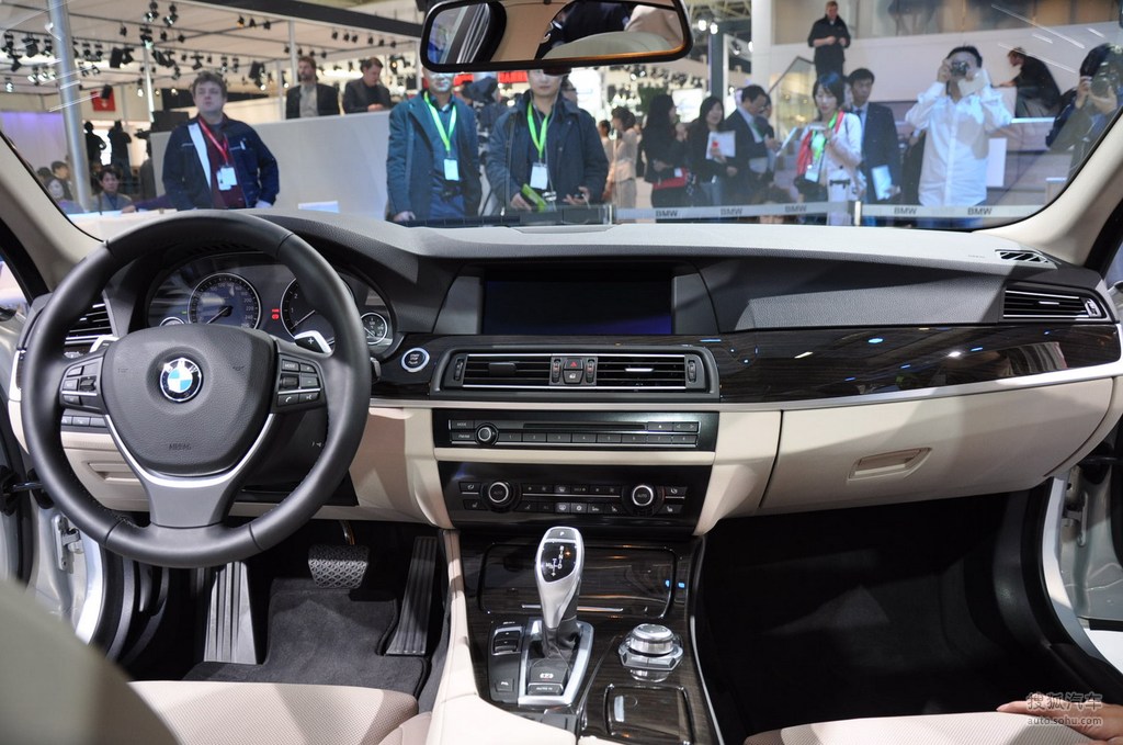 97超碰免费人妻中文