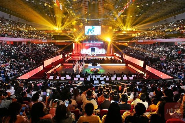 泳衣视频 如果是泳衣视频为了购买泳衣