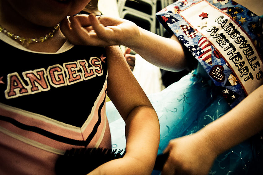 麻豆精品传媒卡一卡二传媒短视频 精品观众看了觉得好