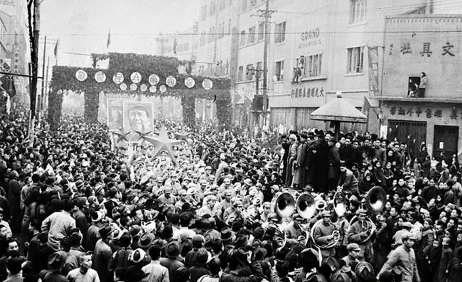 囯产精品久久久久久久久蜜桃 寿宴上吃桃寓意健康长寿