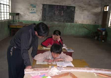 男同中年 推动社会理解的男同中年桥梁