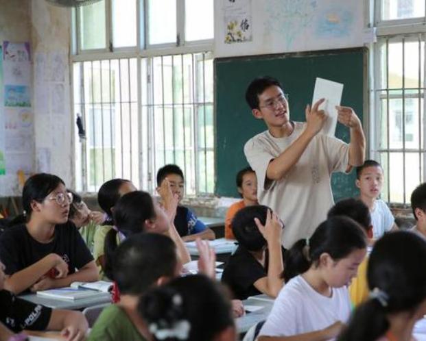 亚洲一卡2卡三卡4卡2022