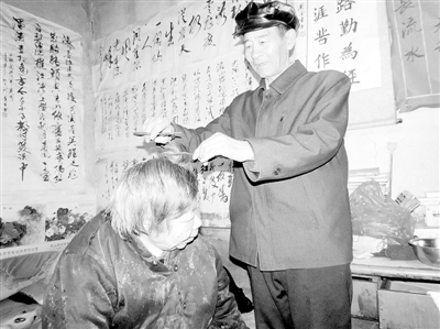 困困狗九月新作 查看其历史作品风格