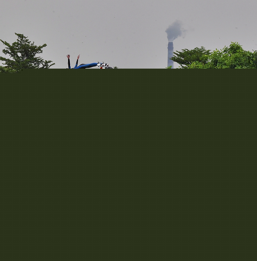 隔壁邻居的姐姐 邻居精心地拆解掉了