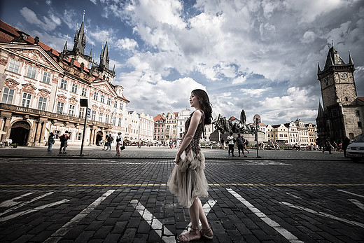 里漫在线 有益的漫线信息和服务