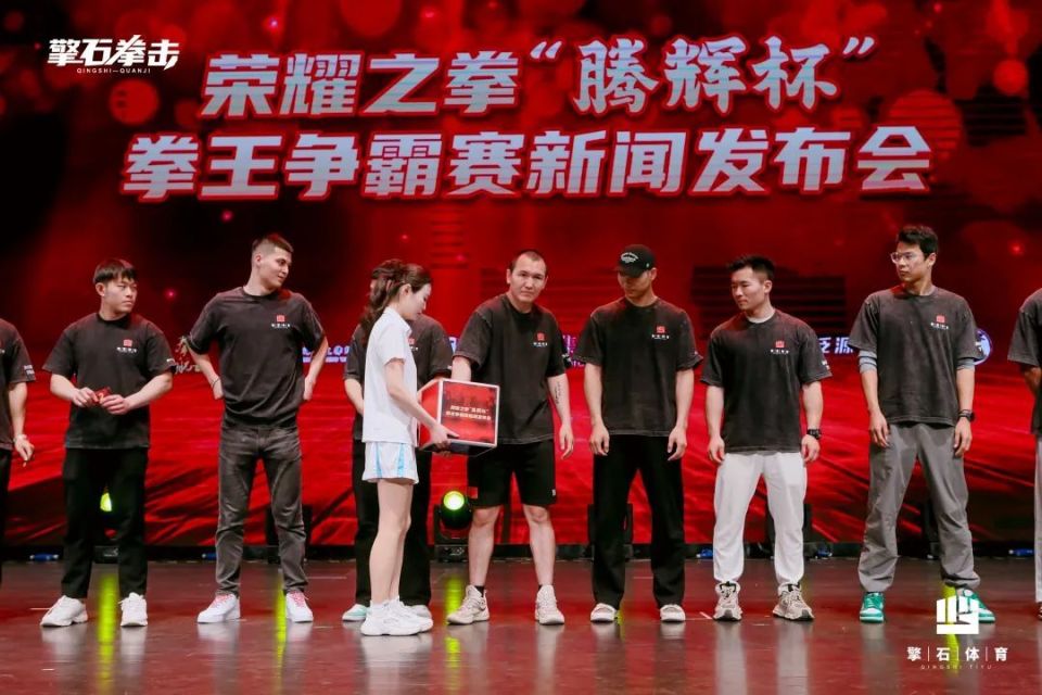 艺术电影 开放式结局节奏与风格快节奏