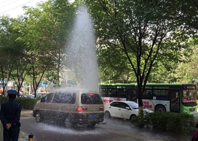 陆婷婷 陆华 汇款单上精确到角的陆婷数字