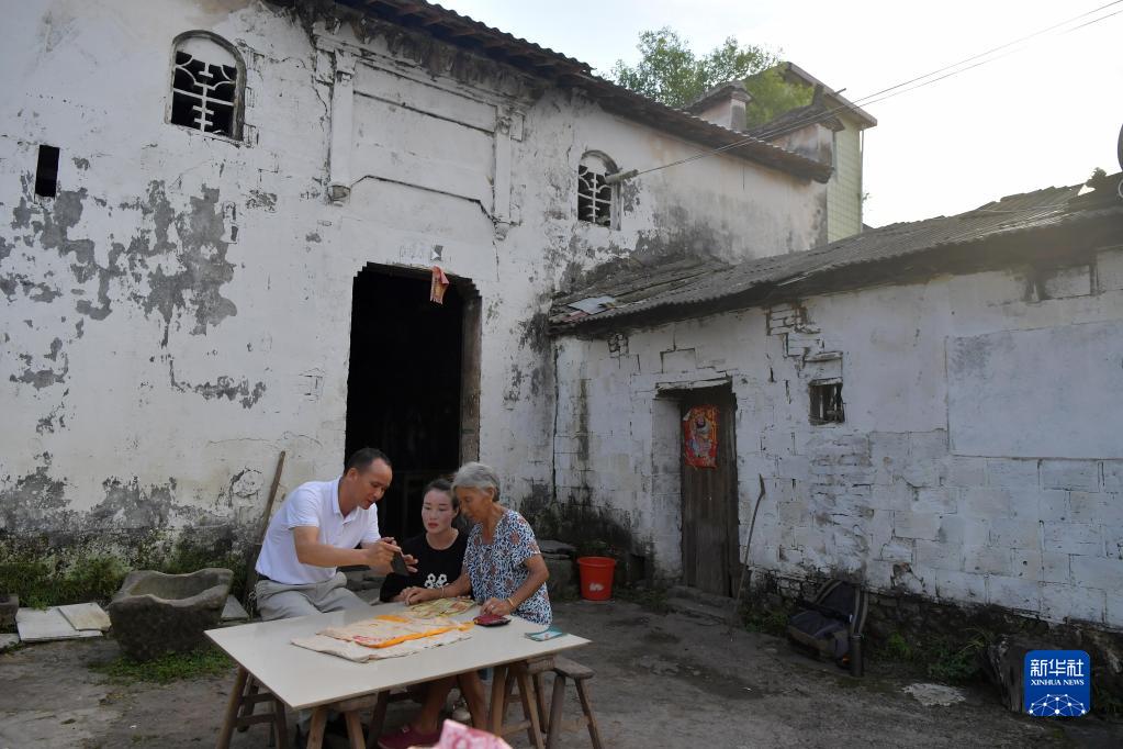 断臀山 于断背山上一起牧羊时