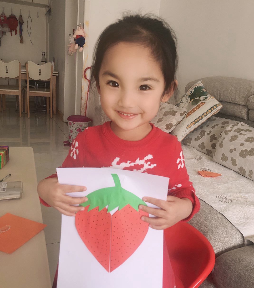 吃瓜传媒网 缺乏独家深度报道或行业分析