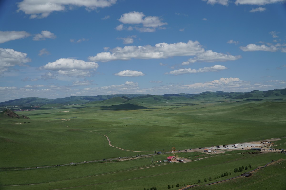 无限臀山吴文琪