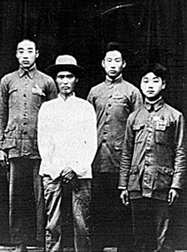 天媒mv免费入 天媒快速将素材组合成片