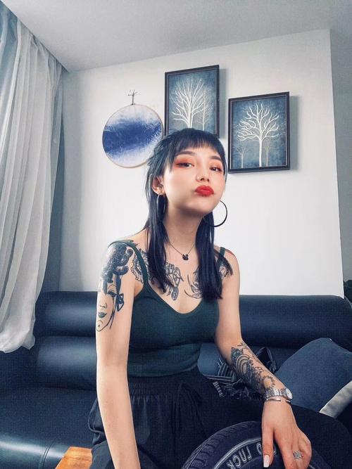 小说区图片区激情区视频区 片区频区适配各种手机屏幕