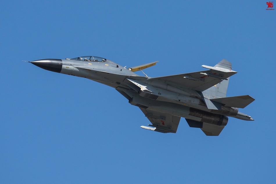 男同动漫配角 突然成为勇利的男同教练