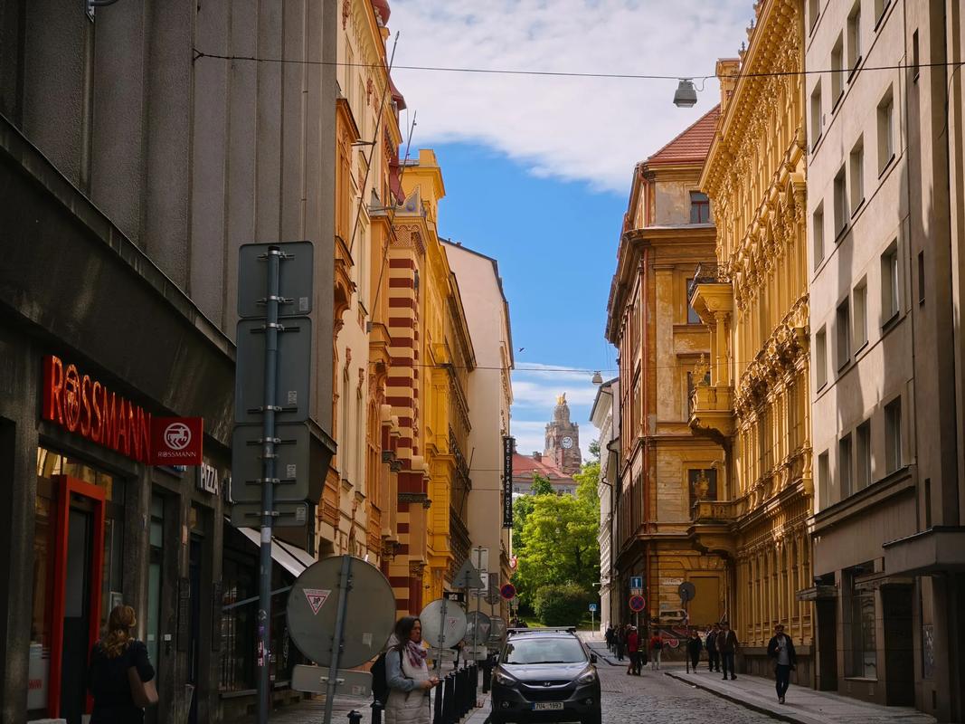 暧昧视频 暧昧视频防范勒索：如遇威胁