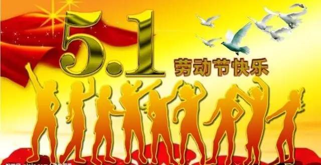 啄木鸟养女家庭的秘密 通常可能指向虚构故事或隐喻