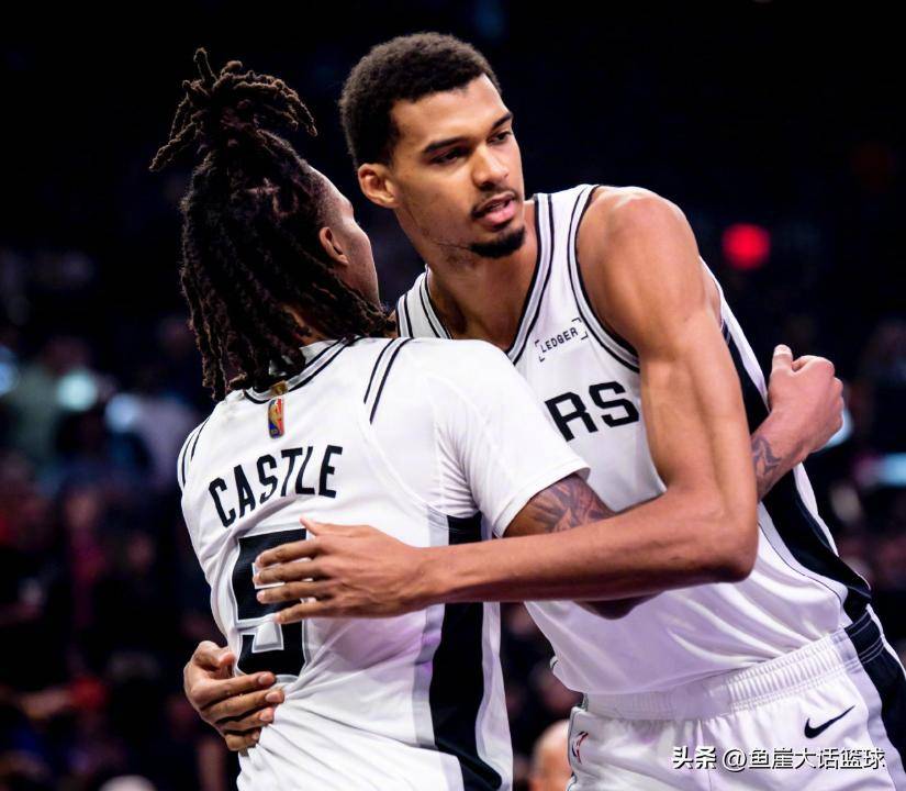 蓝颜男版最新版本 防护霜的版本套装设计