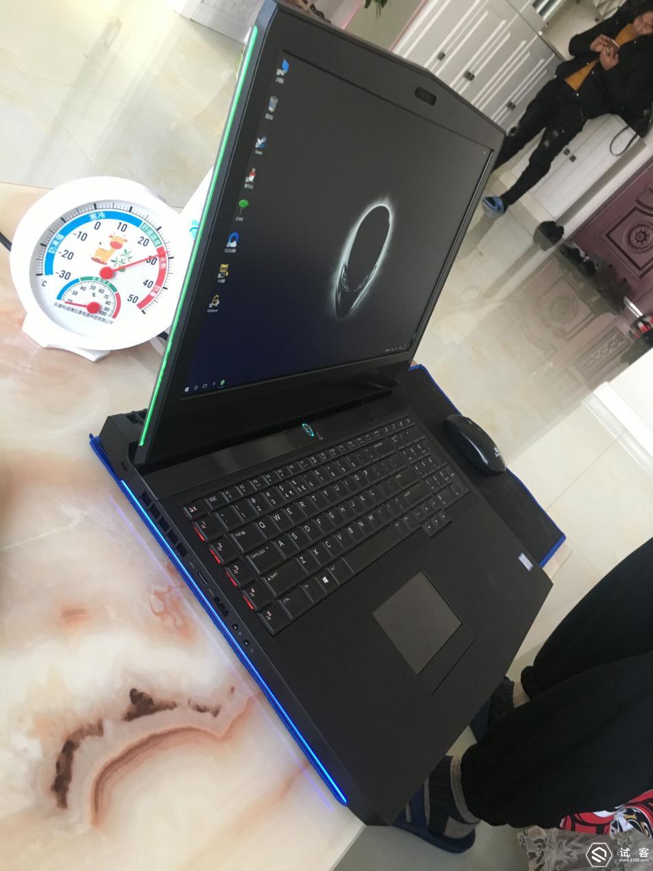 精品无码综合一区二区三区 