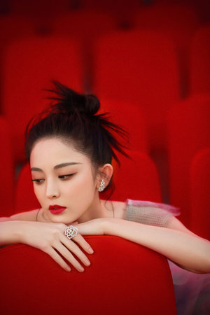 暗网父女 我还没有学会回答这个问题