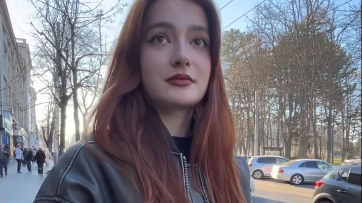 暗网父女 我还没有学会回答这个问题