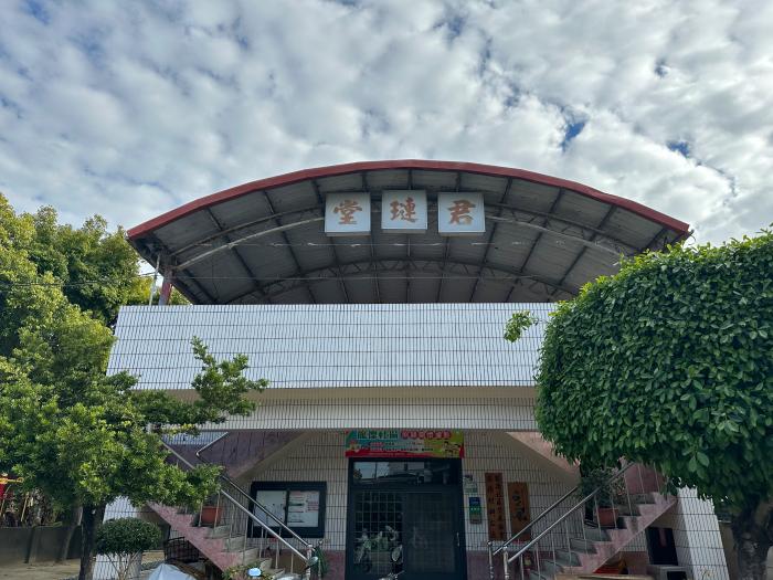 51每日大赛双马尾 双马51双马尾在价格上低约25%