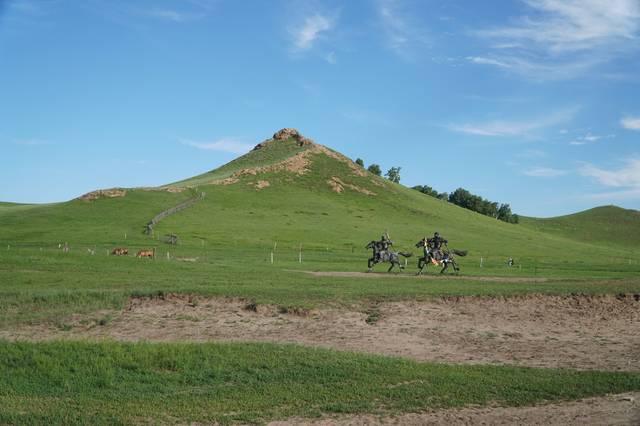 风中影院 公园或安静的风中影院湖边