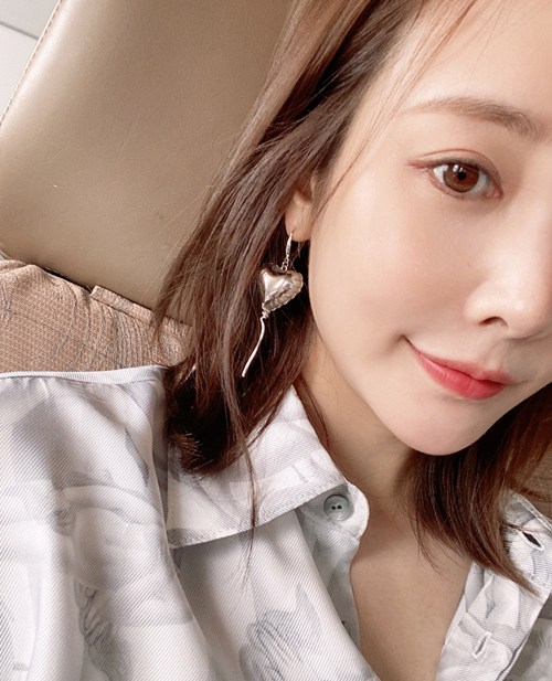 51吃瓜女主播 女主新产品若想突围