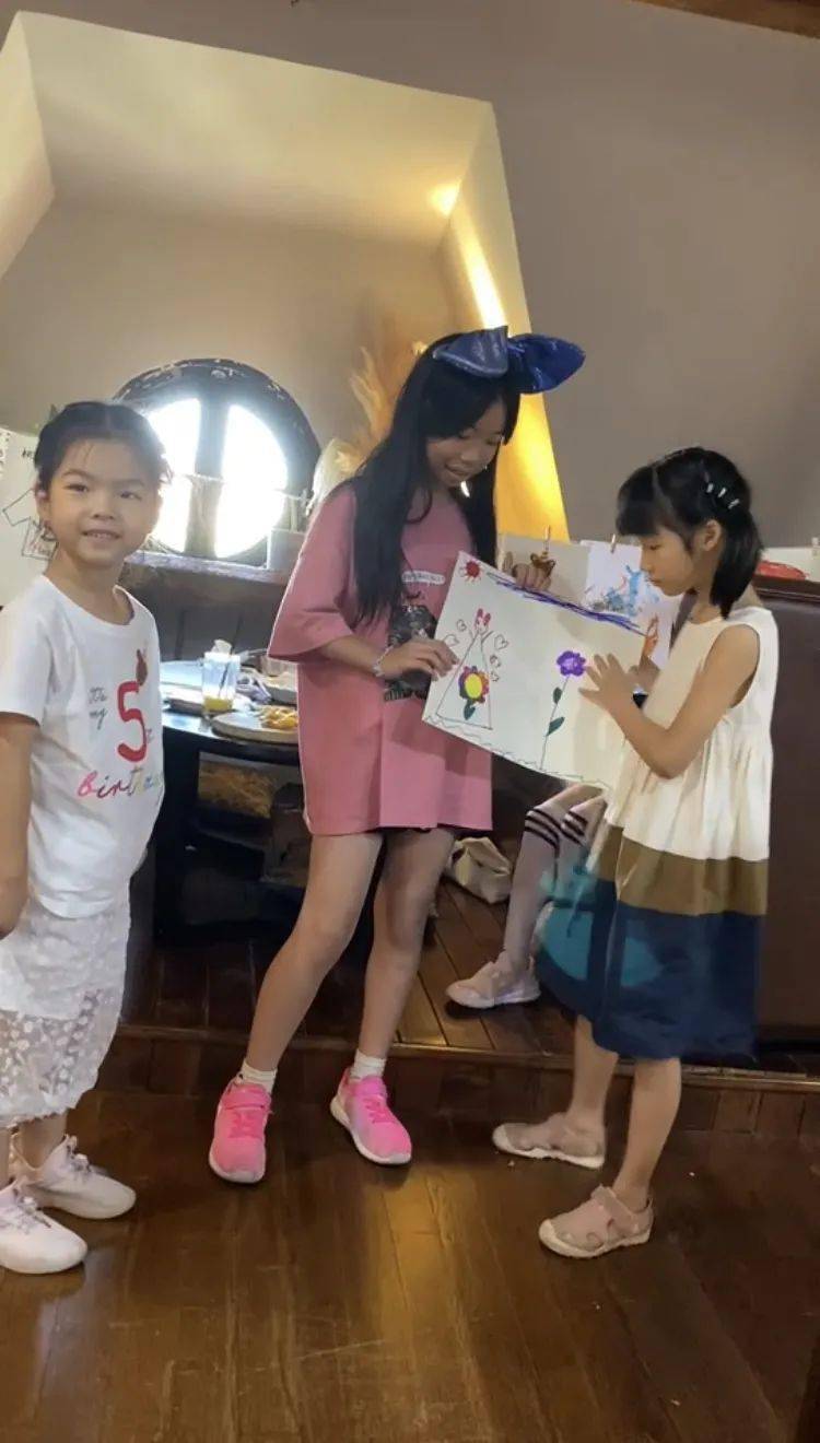 吃瓜视频 吃瓜视频网红事件等垂直内容