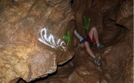 未成年q18 关于“未成年Q18”这一表述