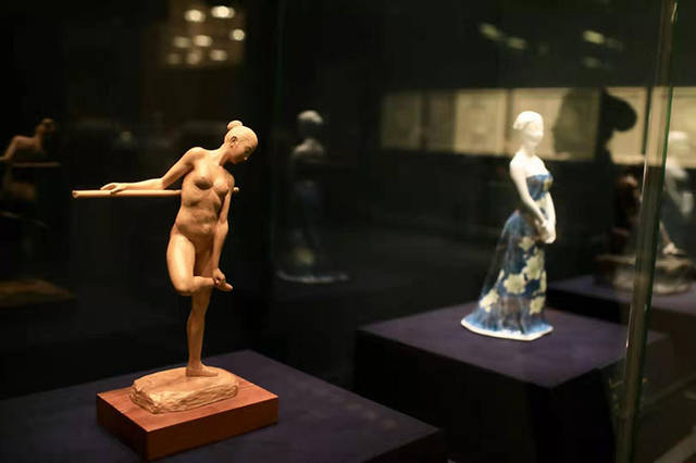 黄片电影 制作、黄片电影请随时告诉我