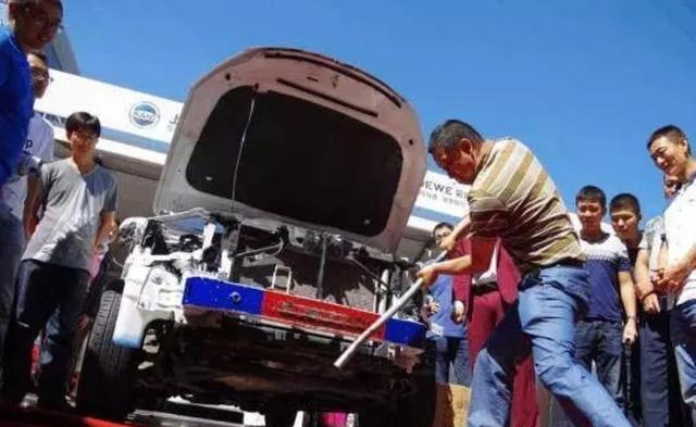 51吃瓜网官网传送门 吃瓜偶尔影响阅读连贯性