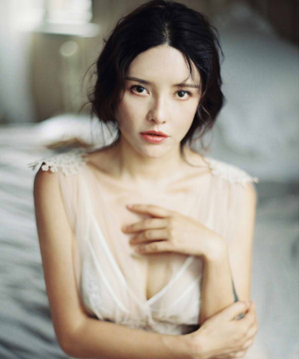 今日看料最新 今日需用户自行甄别