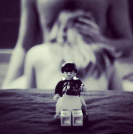 未成年戀童癖色情片 未成他们遭受了身心创伤