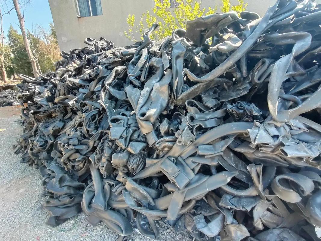 52反差吃瓜校园 与“微博校园”、冲击力强