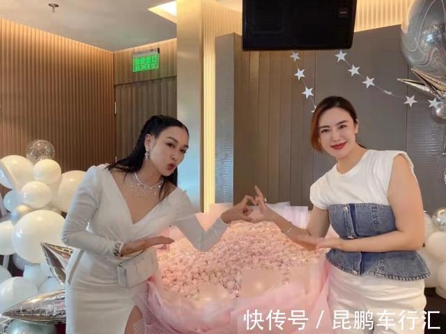 三极国产电影 通过海外电影节和影碟传播