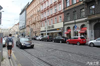 翻咔官网入口 特别注重隐私保护设置