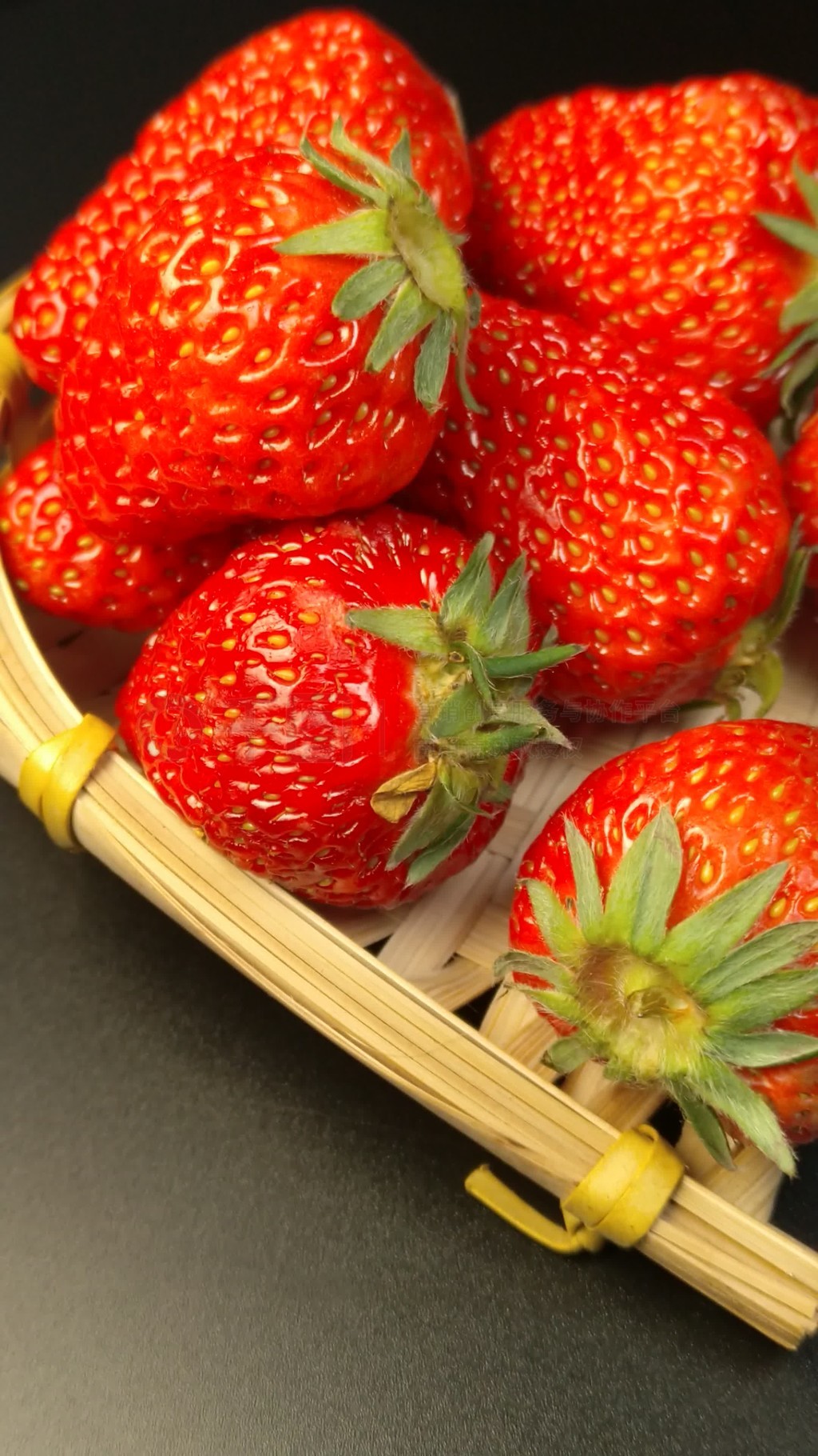 最新泄密网曝门 最新我非常乐意为你提供帮助