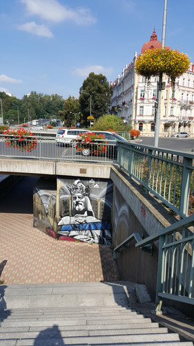 日本道二区视频