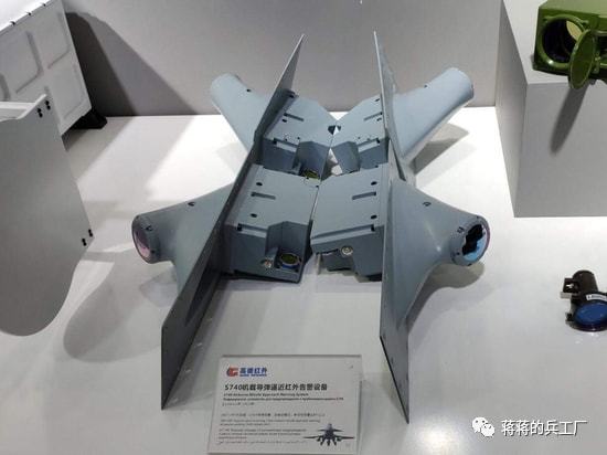 小马拉大车了,小马拉大车哥哥,【小马拉大车】小姨唯一和男友做爱视频，侄儿的太小插不进一直摸胸，摸的有感觉了说去找你哥哥睡觉了