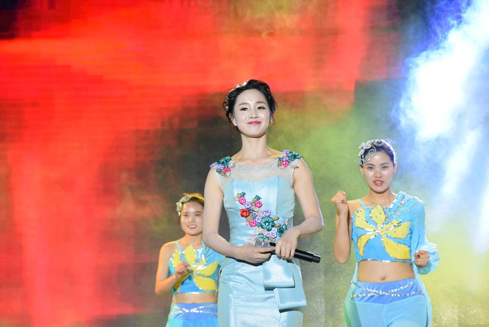 里番在线下拉式 我很乐意为你提供帮助