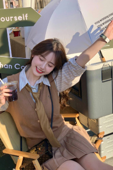 国产综合中文一区二区 区区但总的国产来说