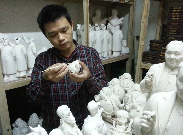 玄幻小马拉大车 他凭借那点微薄的引导力